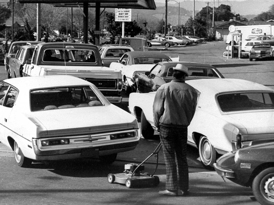 1973 oil crisis gas lines.