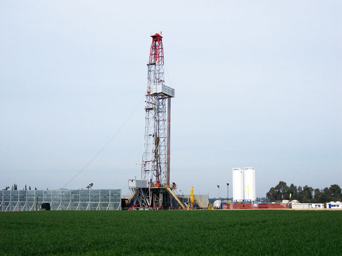 Zion Oil & Gas Drill Rig (Image 2011)