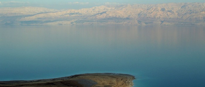 "Dead Sea by David Shankbone" by David Shankbone - David Shankbone. Licensed under CC BY-SA 3.0 via Wikimedia Commons.
